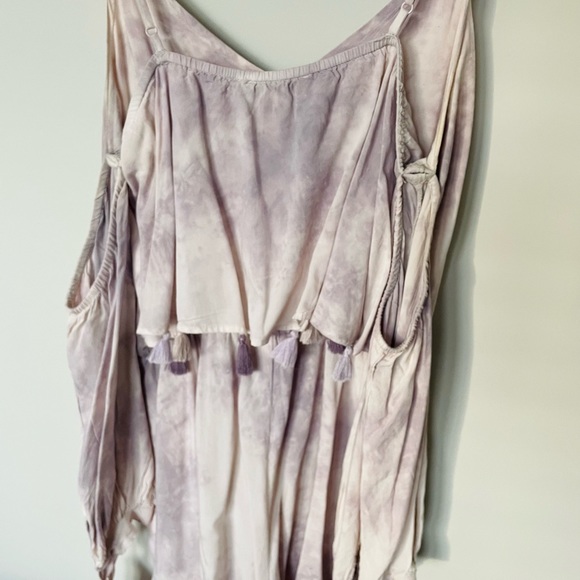 American Eagle Tie Dye Cold Shoulder Romper - Picture 5 of 8